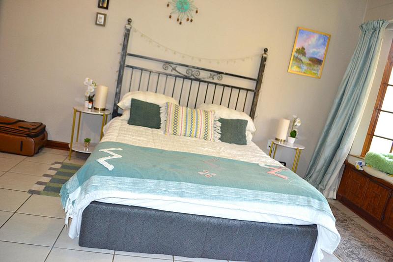 To Let 4 Bedroom Property for Rent in Vyfhoek A H North West